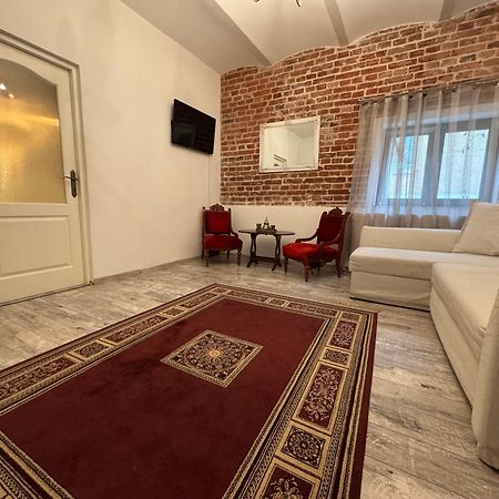 Apartament Ultra Central 锡吉什瓦拉 外观 照片